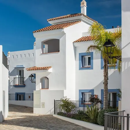 Homestay Paraiso Pueblo Benahavis *